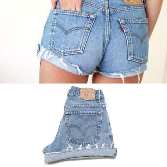 𝅺VINTAGE Levi's 550 Relaxed Light Wash Mom Shorts - Picture 1 of 12